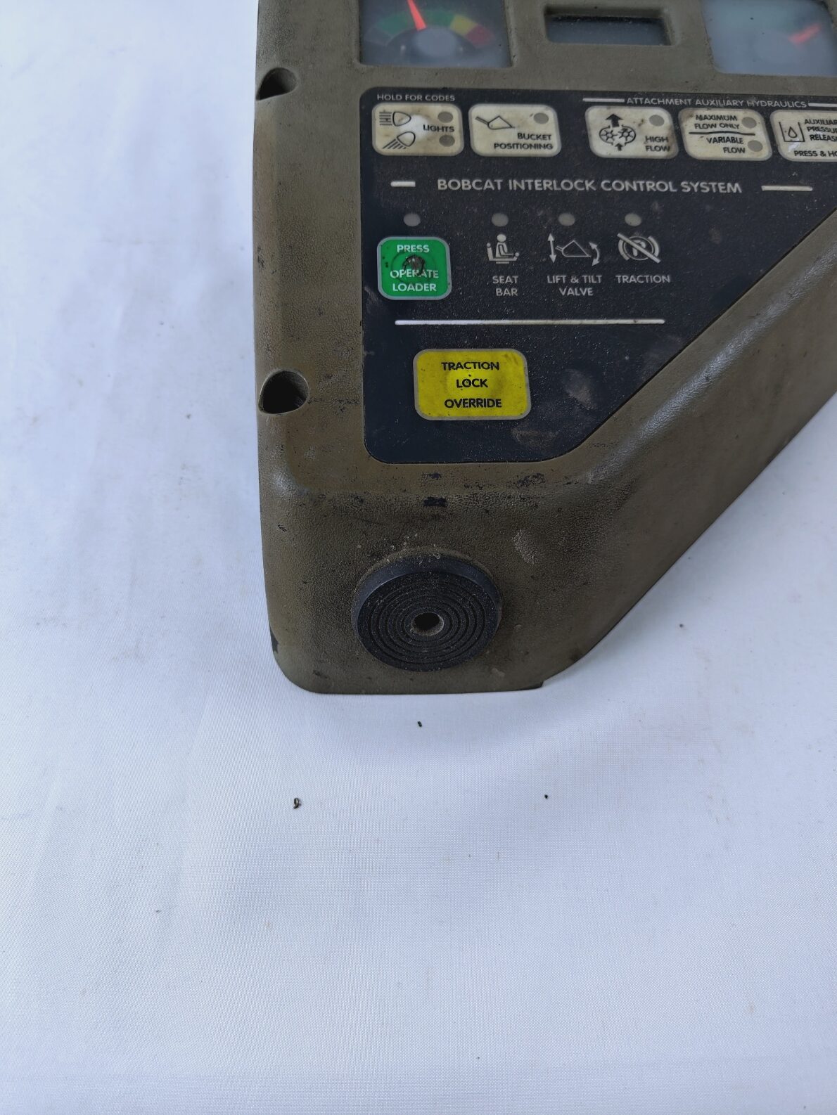 BOBCAT INTERLOCK CONTROL SYSTEM 向方